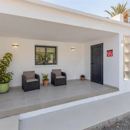 Ternemoyschool 別荘