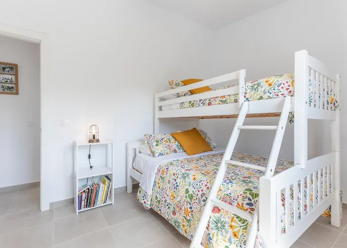 Ternemoyschool Holiday home *